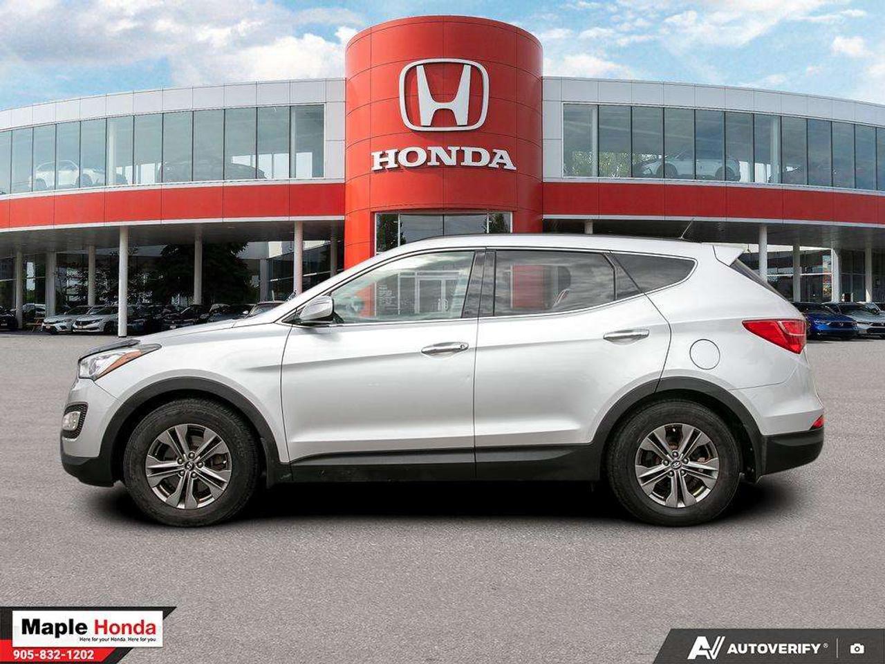 2014 Hyundai Santa Fe Leather Seats\ panoramic roof| Heated seats| Good Photo