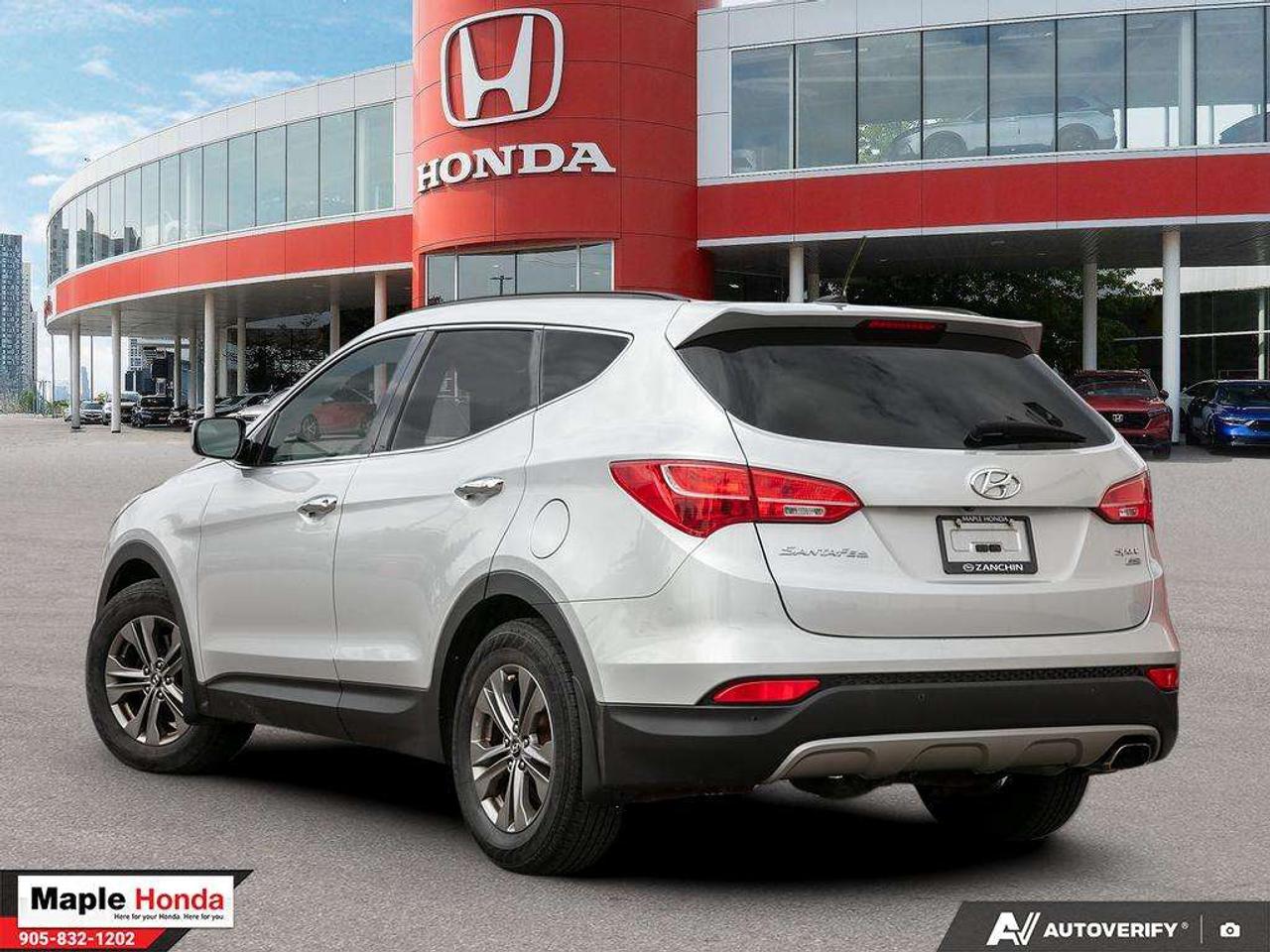 2014 Hyundai Santa Fe Leather Seats\ panoramic roof| Heated seats| Good Photo