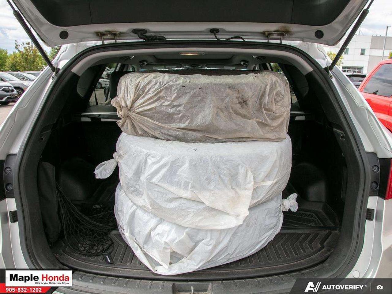 2014 Hyundai Santa Fe Leather Seats\ panoramic roof| Heated seats| Good Photo