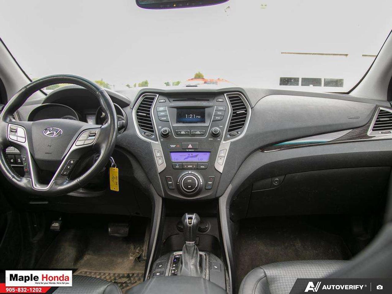2014 Hyundai Santa Fe Leather Seats\ panoramic roof| Heated seats| Good Photo