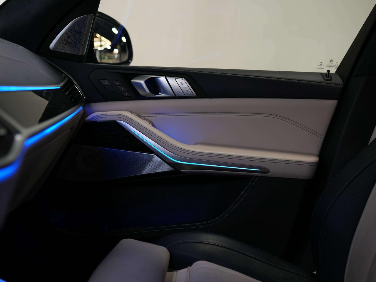 2021 BMW X7 XDRIVE40I | M-SPORT | PREMIUM ENHANCED PKG | 22 IN Photo