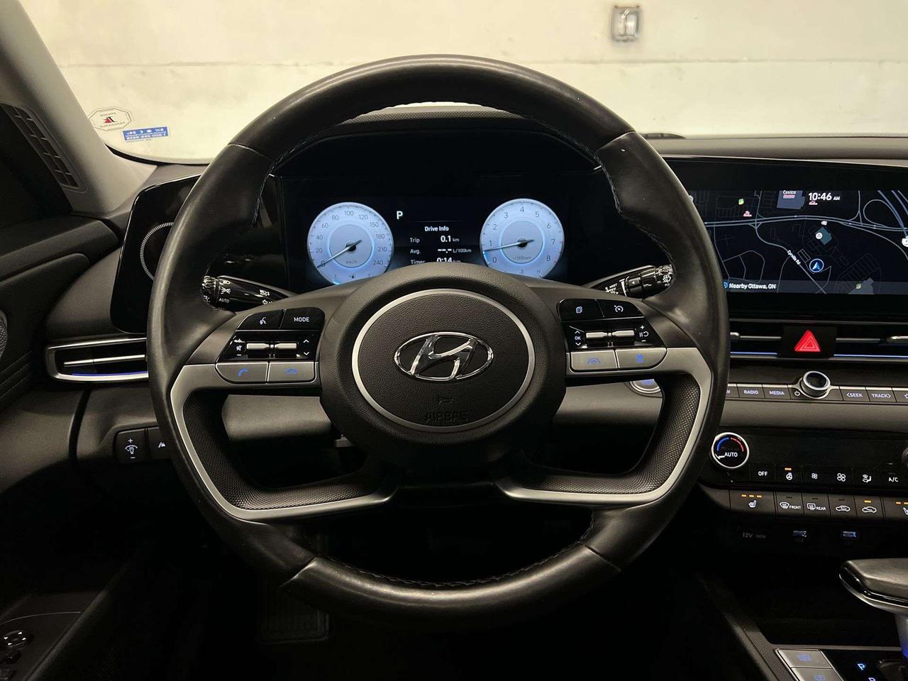 2023 Hyundai Elantra LUXURY | HTD LEATHER | SUNROOF | CARPLAY | ALLOYS Photo