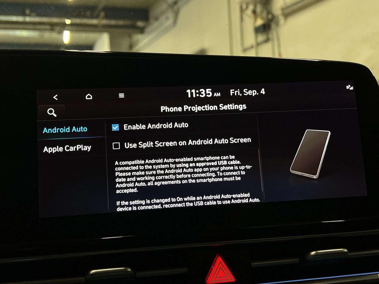 2023 Hyundai Elantra LUXURY | HTD LEATHER | SUNROOF | CARPLAY | ALLOYS Photo