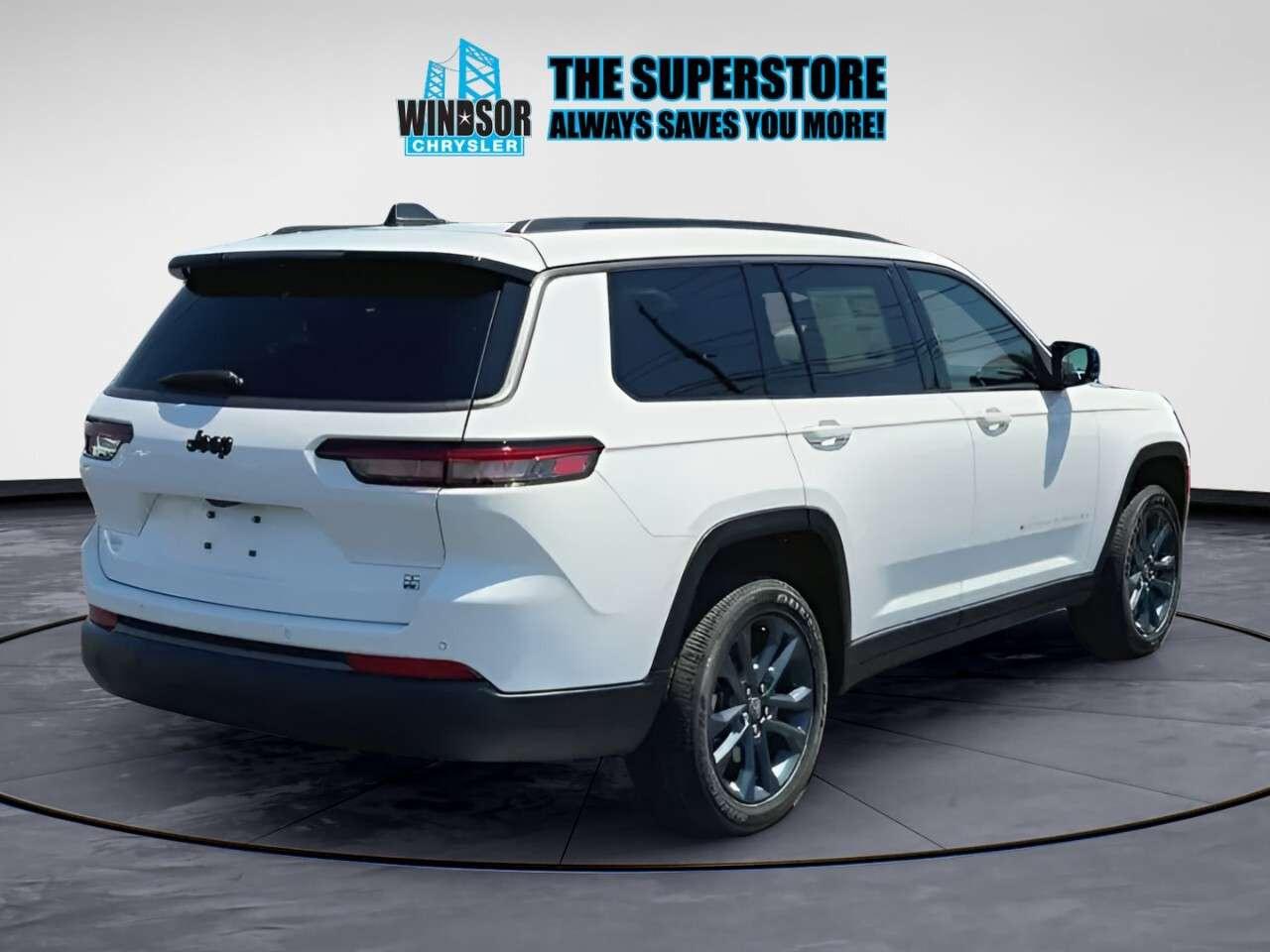 2026 Jeep Grand Cherokee 85th Anniversary 4x4 Photo