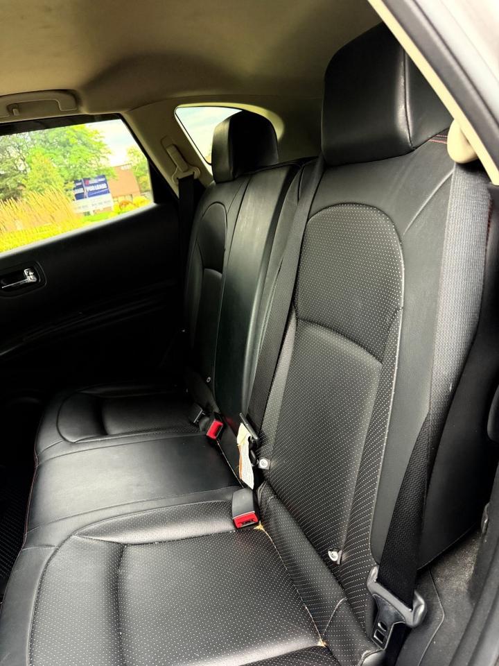 2013 Nissan Rogue SV w/SL Pkg 4dr All-wheel Drive CVT Photo