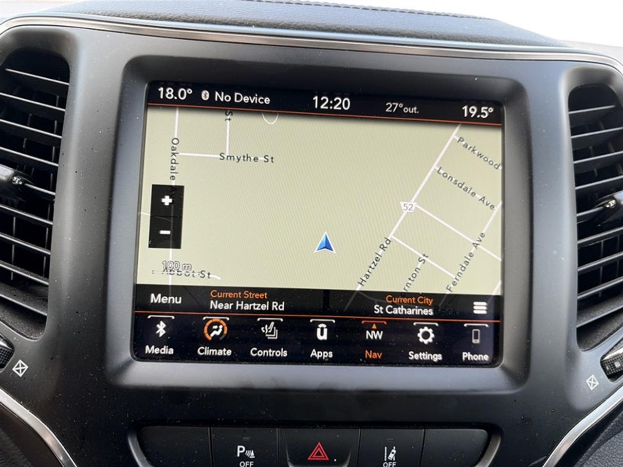 2021 Jeep Cherokee Altitude w/Sun & Sound Group  *LOW KMS* Photo