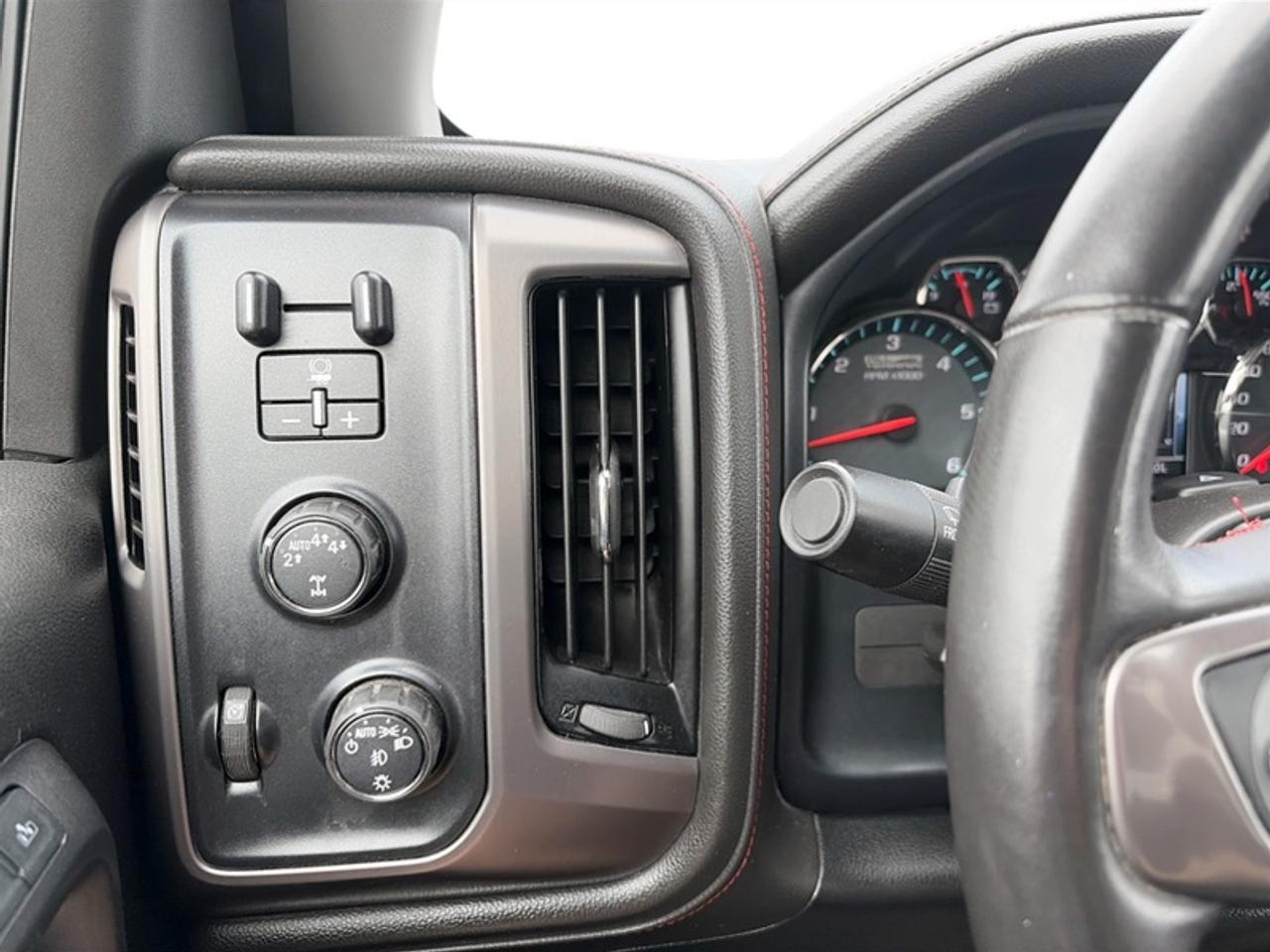 2017 GMC Sierra 1500 SLT w/All-Terrain Pkg Photo