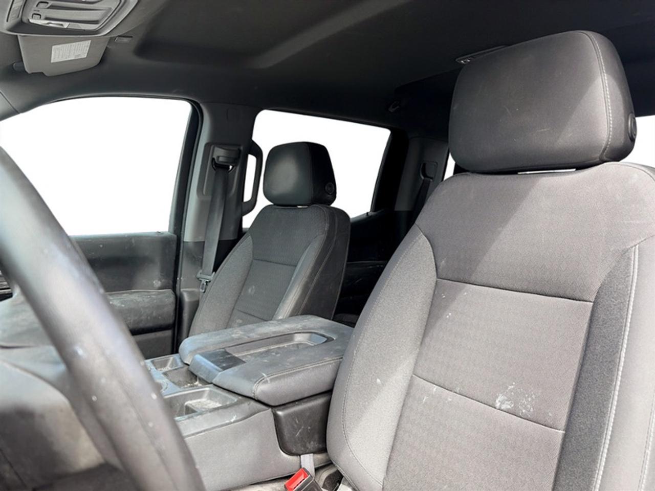 2022 Chevrolet Silverado 1500 Custom Trail Boss w/Z71 Off-Road Photo