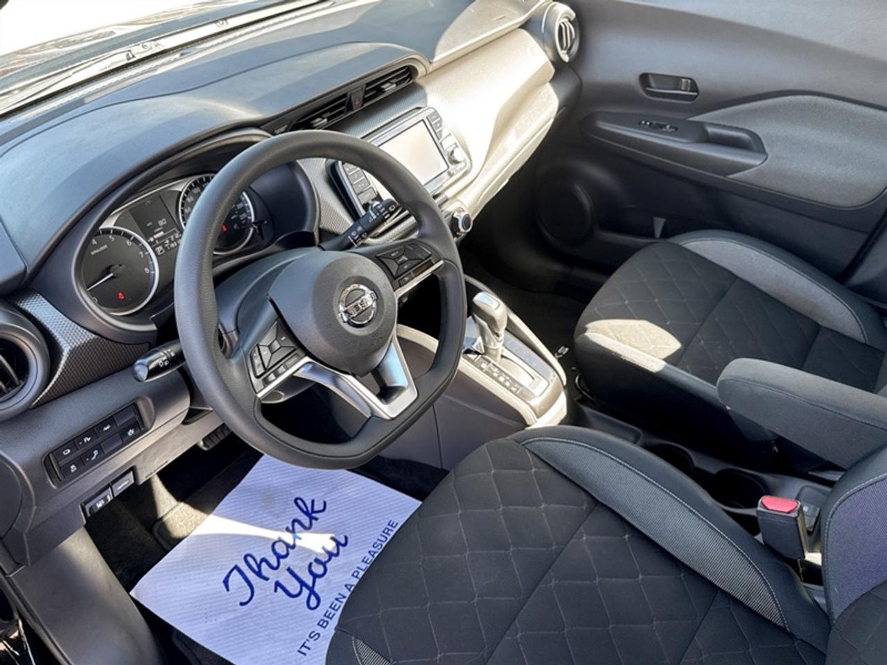 2020 Nissan Kicks 1.6 S  **CLEAN CARFAX** Photo