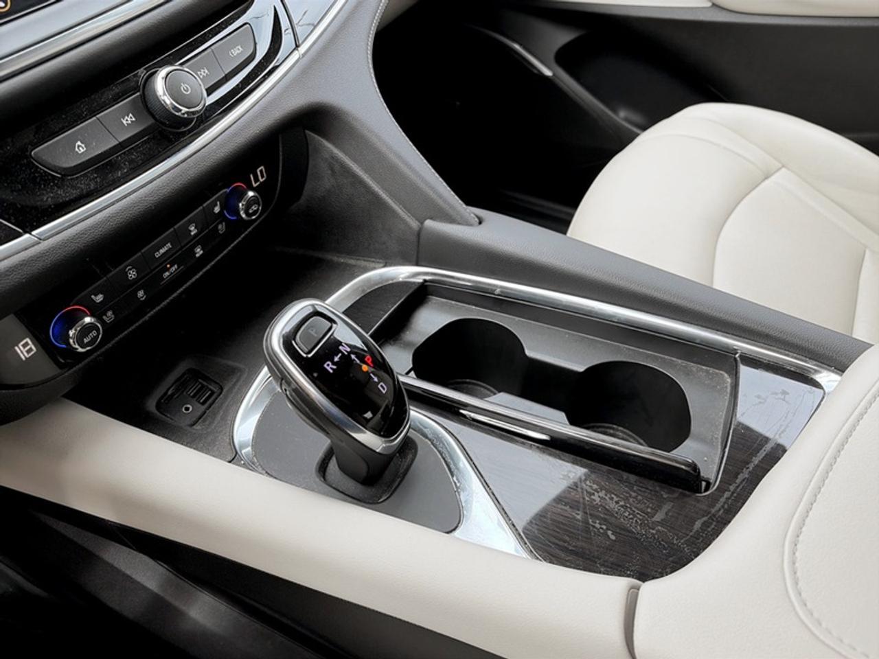 2021 Buick Enclave Premium Group  **CLEAN CARFAX** Photo