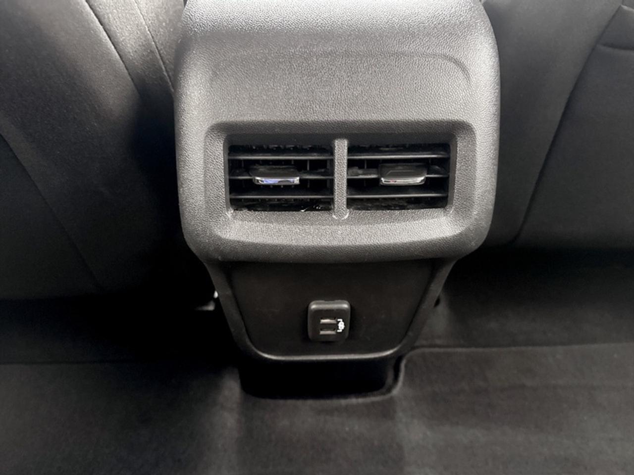 2022 Chevrolet Equinox LT  **LOW KMS - ONE OWNER** Photo