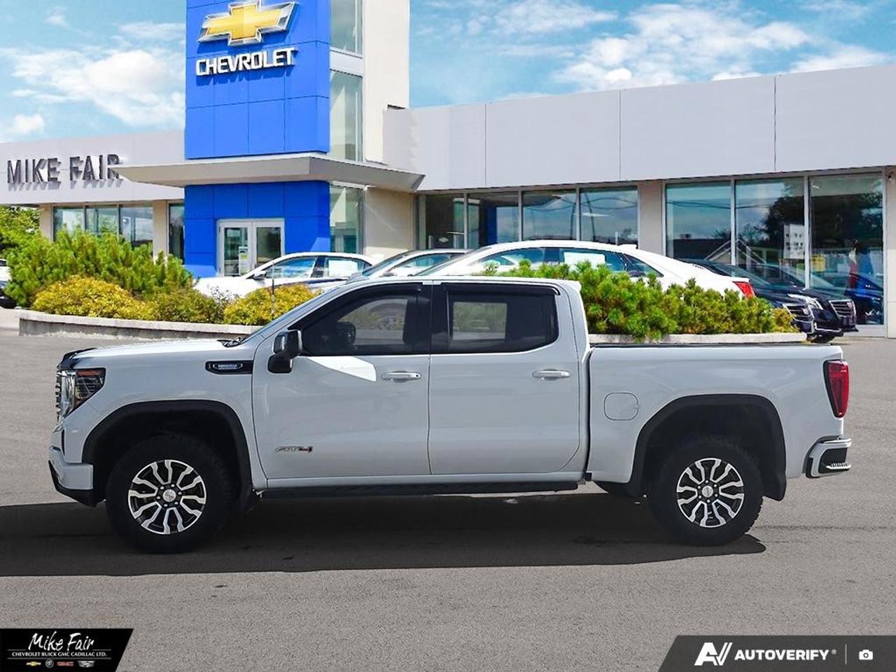 2023 GMC Sierra 1500 Crew Cab Short Box 4-Wheel Drive AT4 Photo