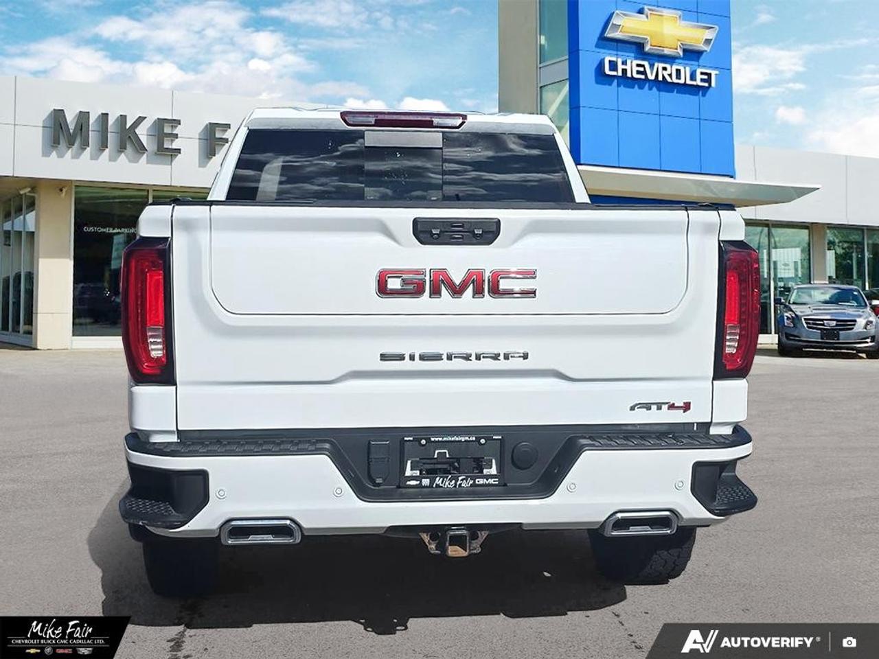 2023 GMC Sierra 1500 Crew Cab Short Box 4-Wheel Drive AT4 Photo