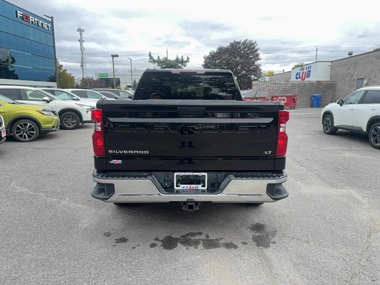2025 Chevrolet Silverado 1500 LT Photo4