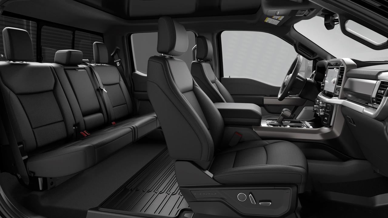 2026 Ford F-150 Lariat Photo4