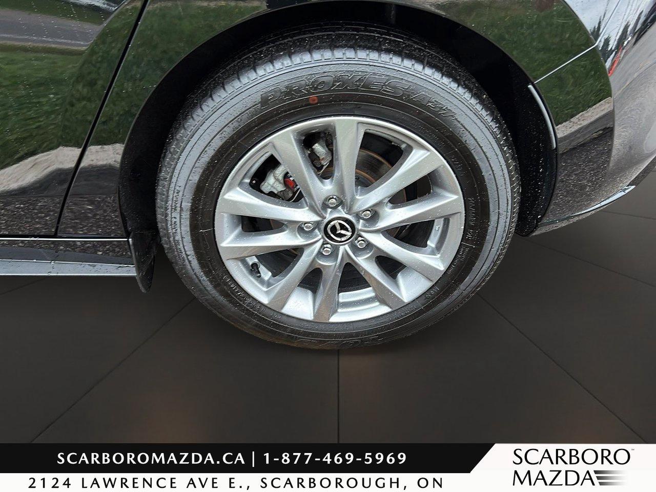 2024 Mazda MAZDA3 Sport GS Photo