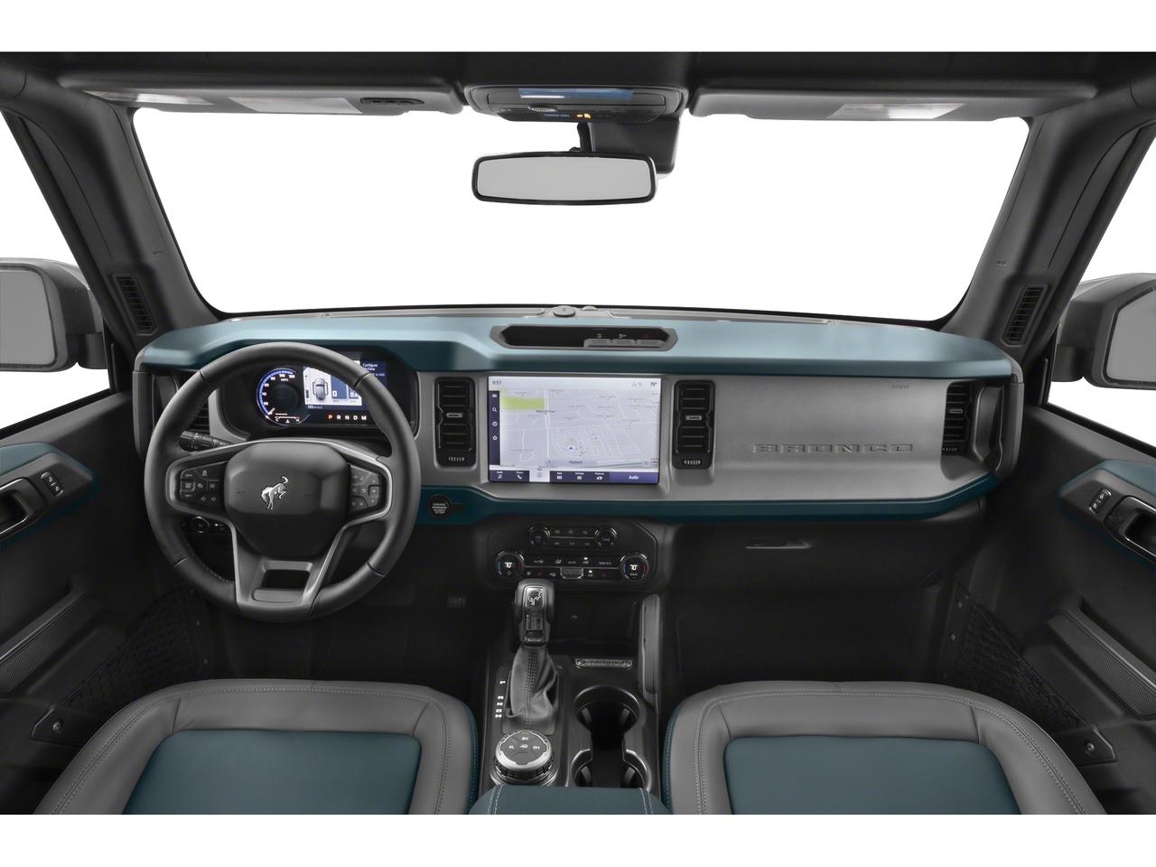 2024 Ford Bronco Outer Banks Photo4