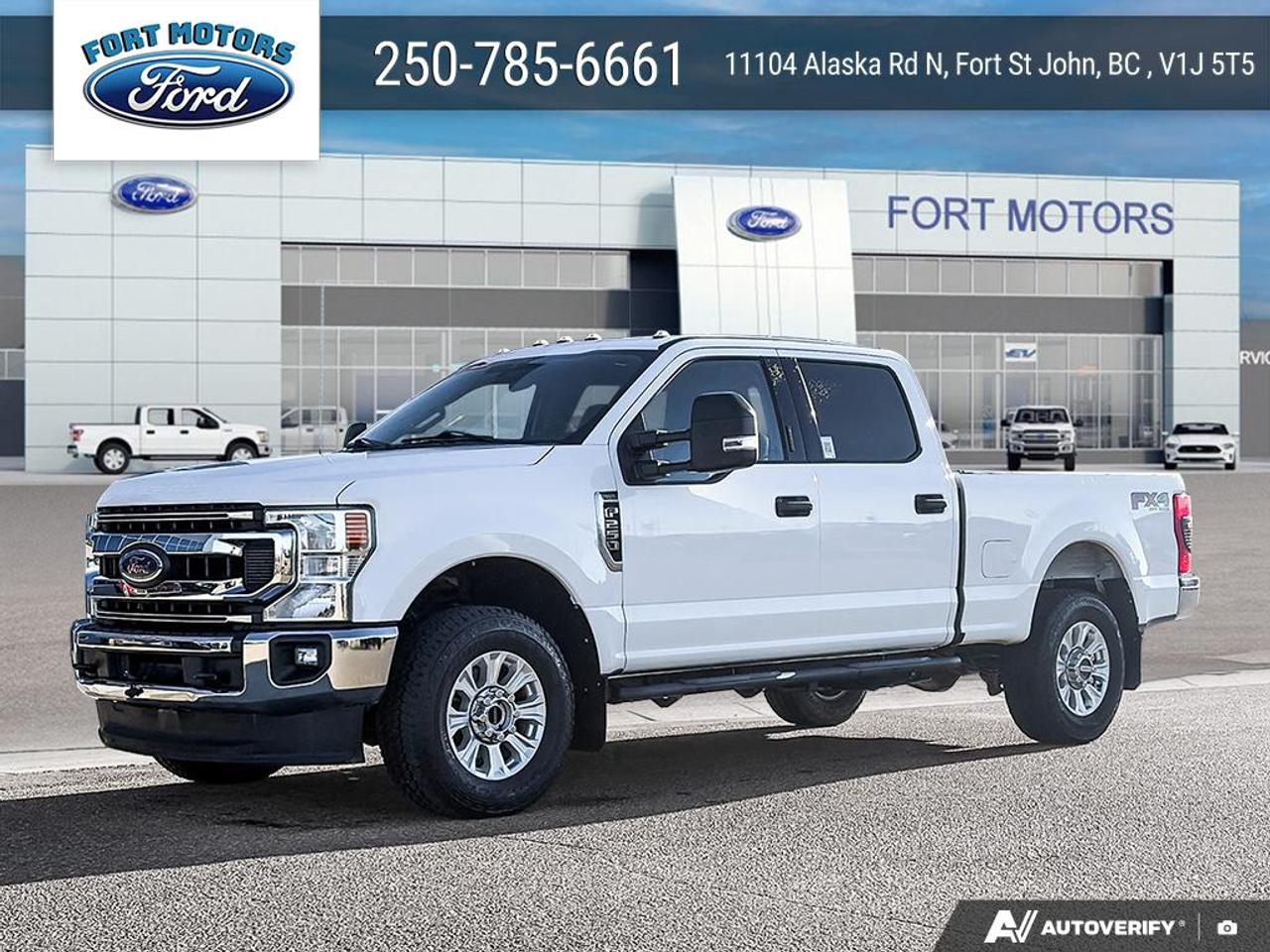 2020 Ford SUPER DUTY F-250 SRW XLT Photo1