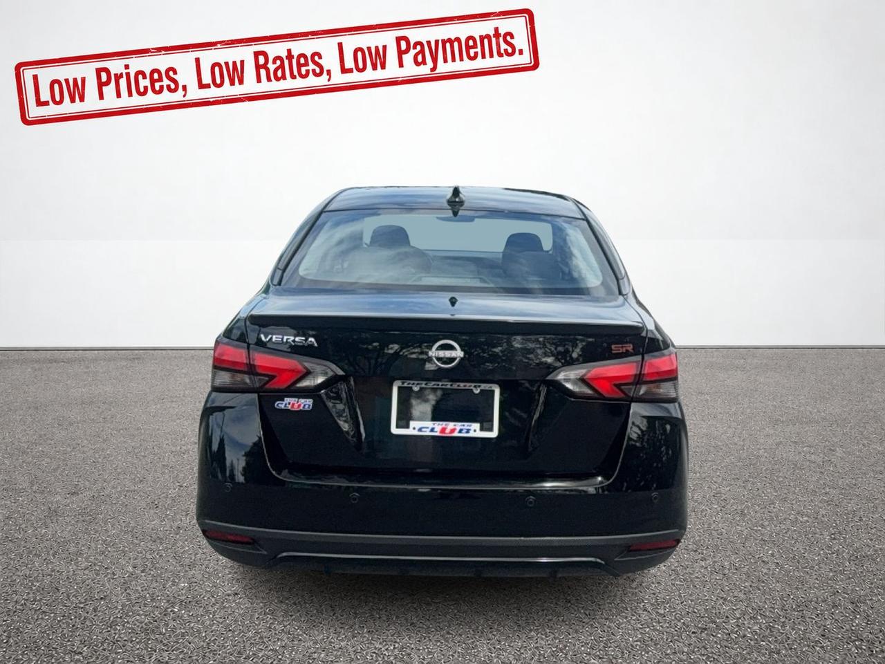 2024 Nissan Versa SR