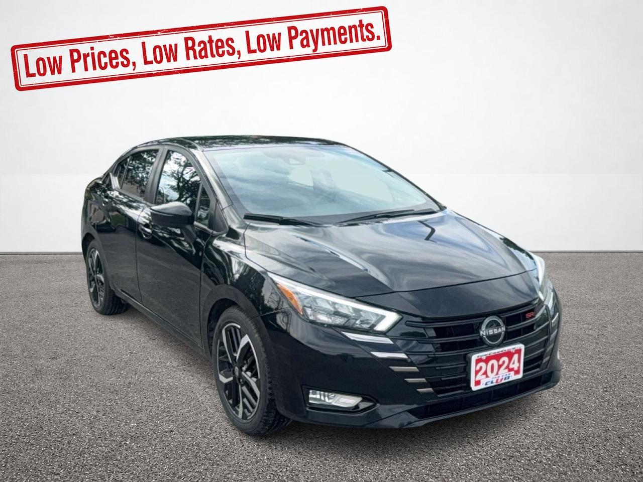 2024 Nissan Versa SR