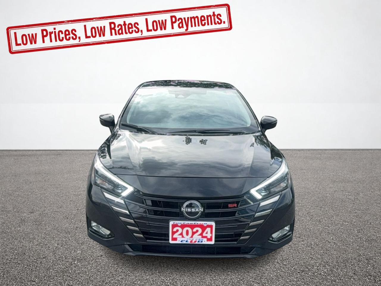 2024 Nissan Versa SR