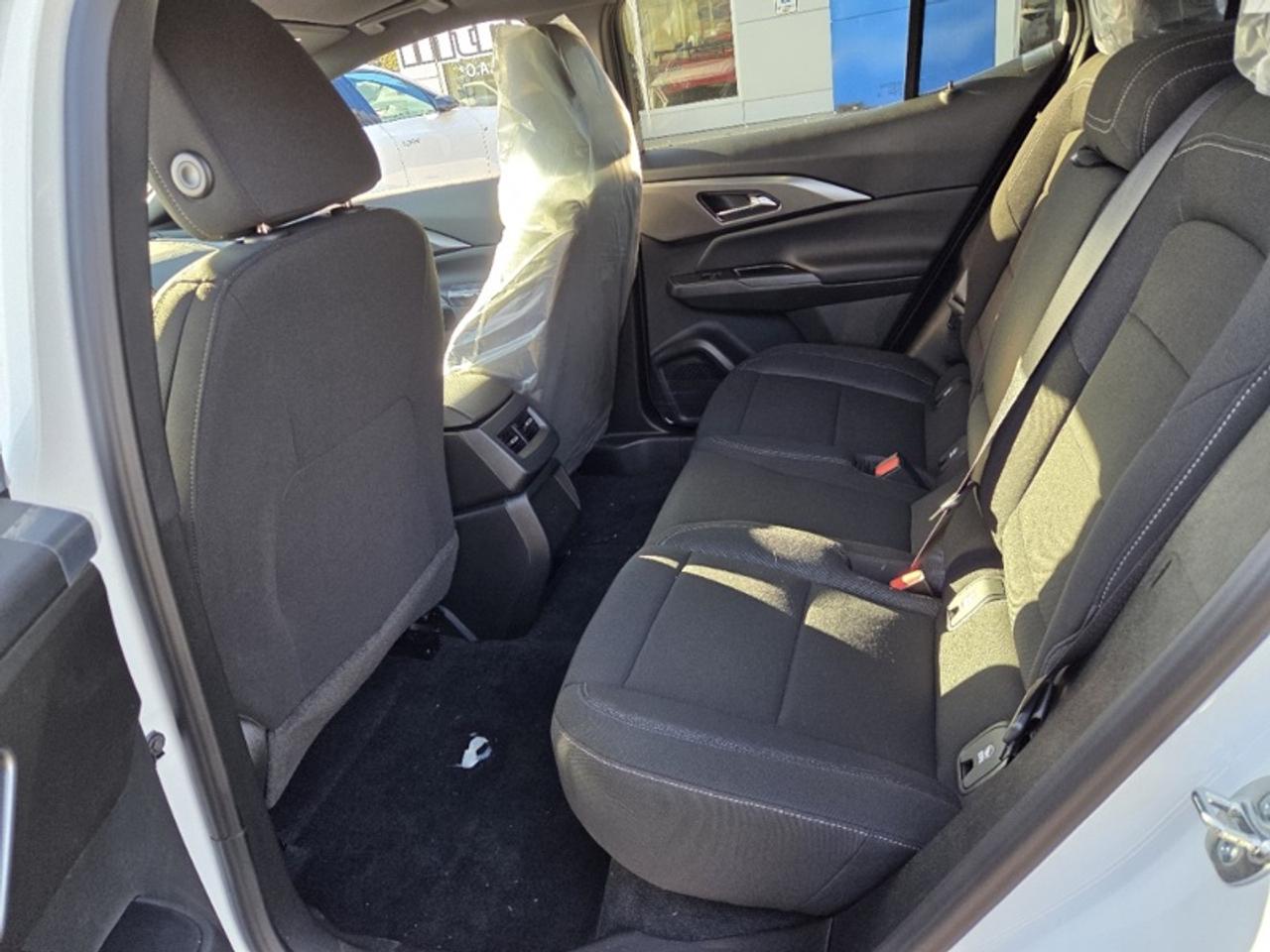 2027 Chevrolet Equinox EV LT1 w/PCY  19" BLACK WHEELS | 17.7" TOUCHSCREEN | GOOGLE BUILT-IN | HEATED SEATS & STEERING WHEEL | 360° CAMERA Photo