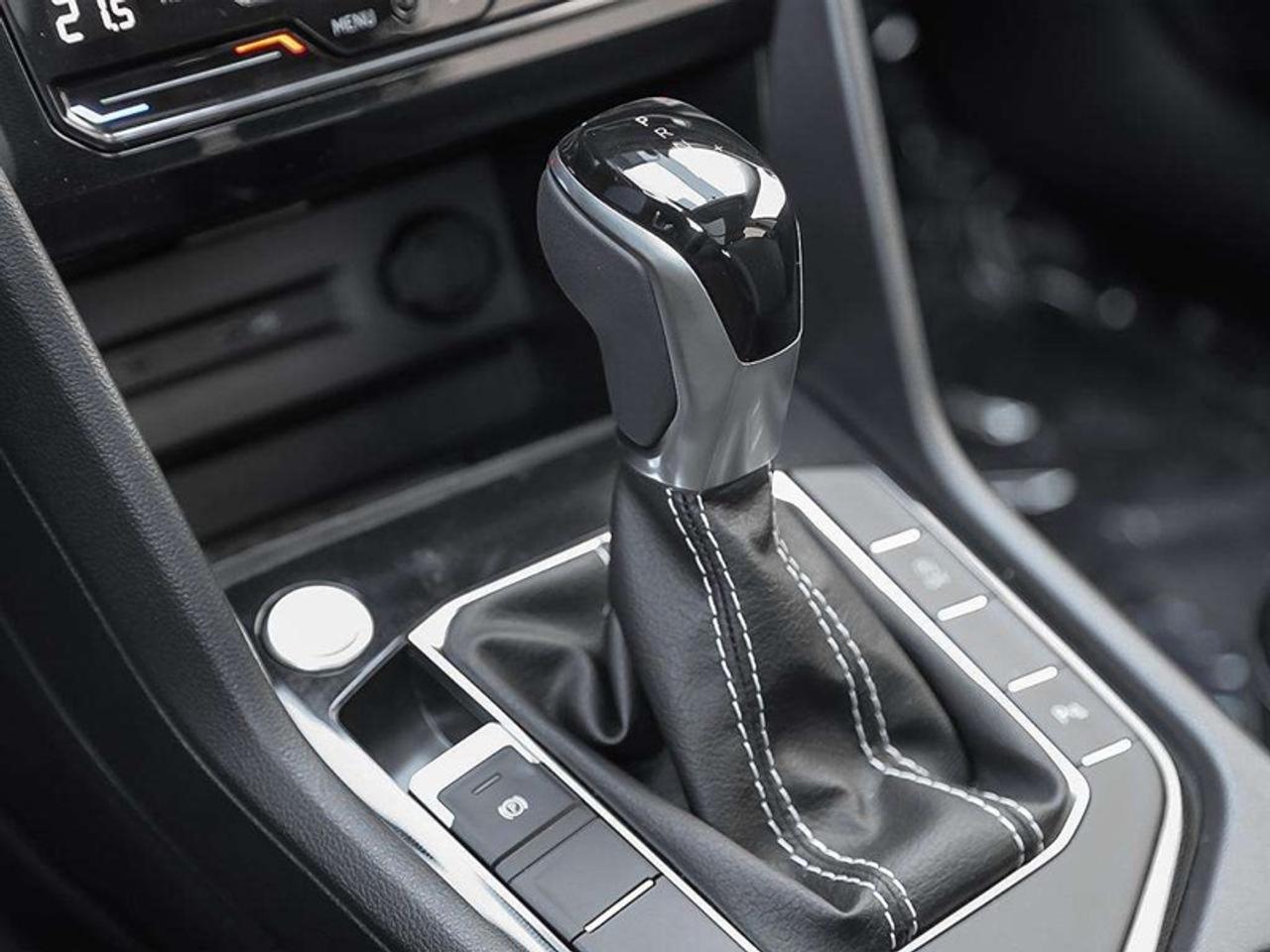 2027 Volkswagen Taos Black Edition 4MOTION Photo