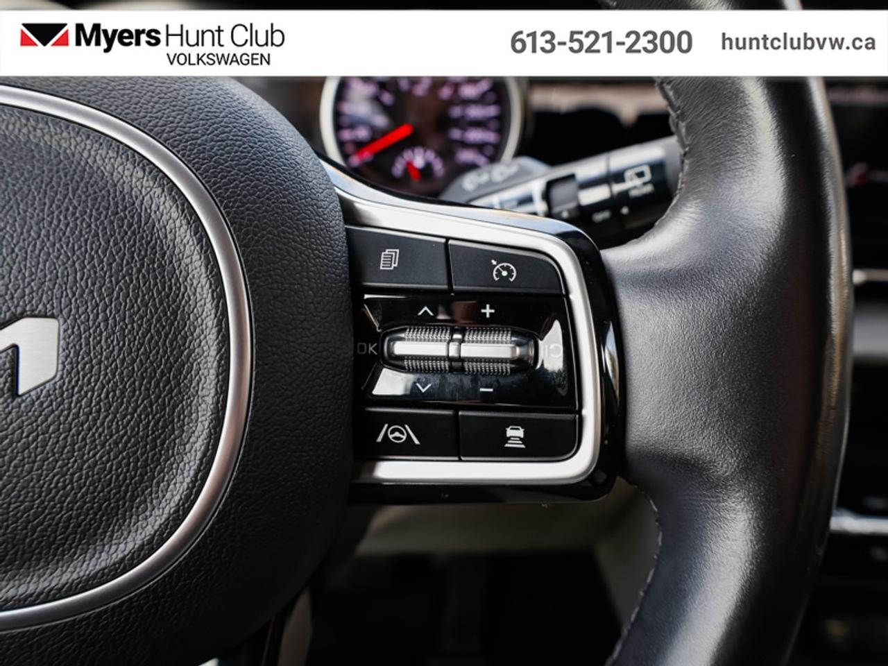 2023 Kia Carnival LX  - Apple CarPlay -  Android Auto Photo