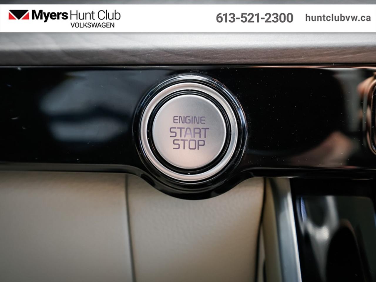 2023 Kia Carnival LX  - Apple CarPlay -  Android Auto Photo