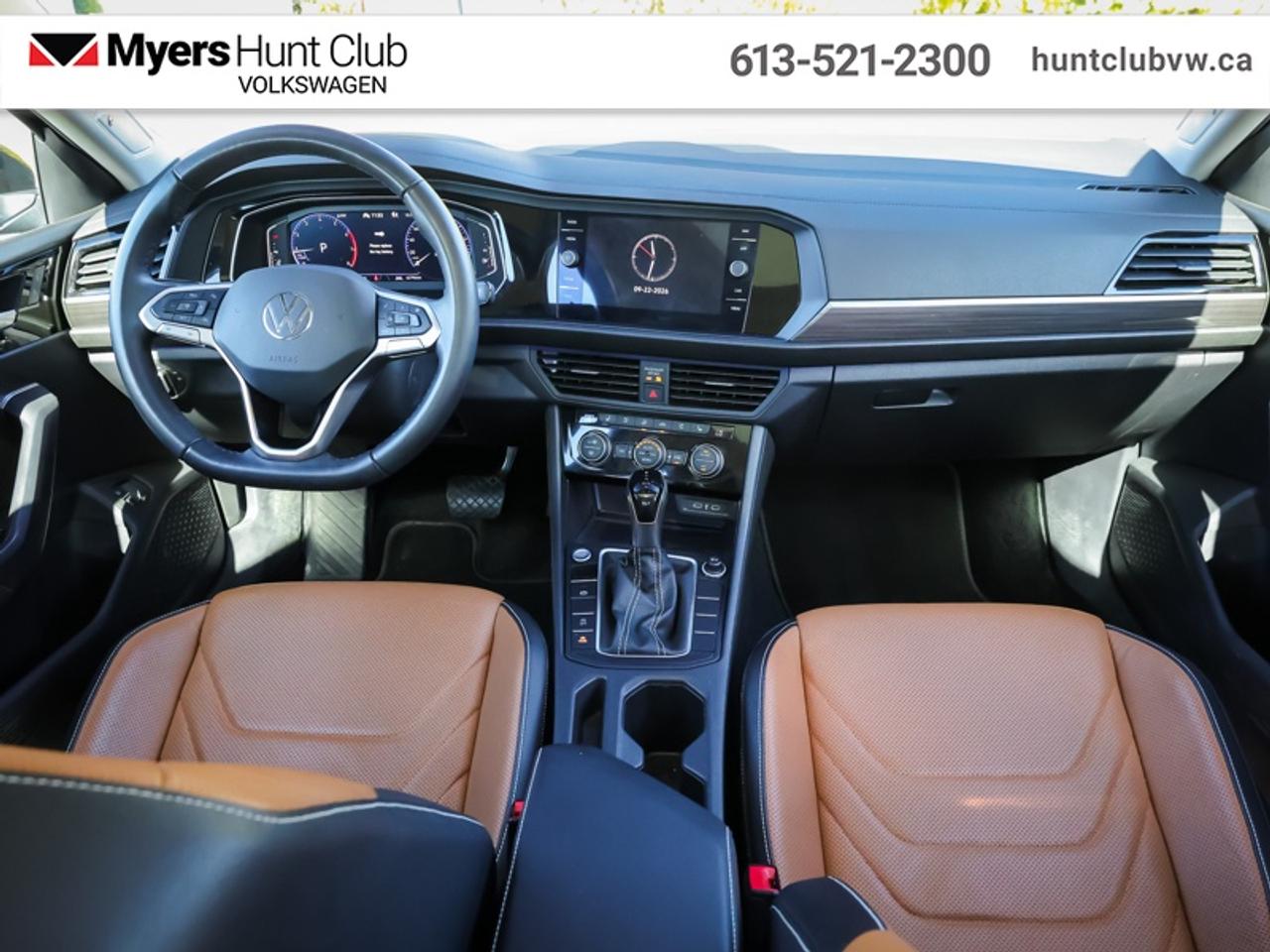 2024 Volkswagen Jetta Highline  - Certified - Leather Seats Photo