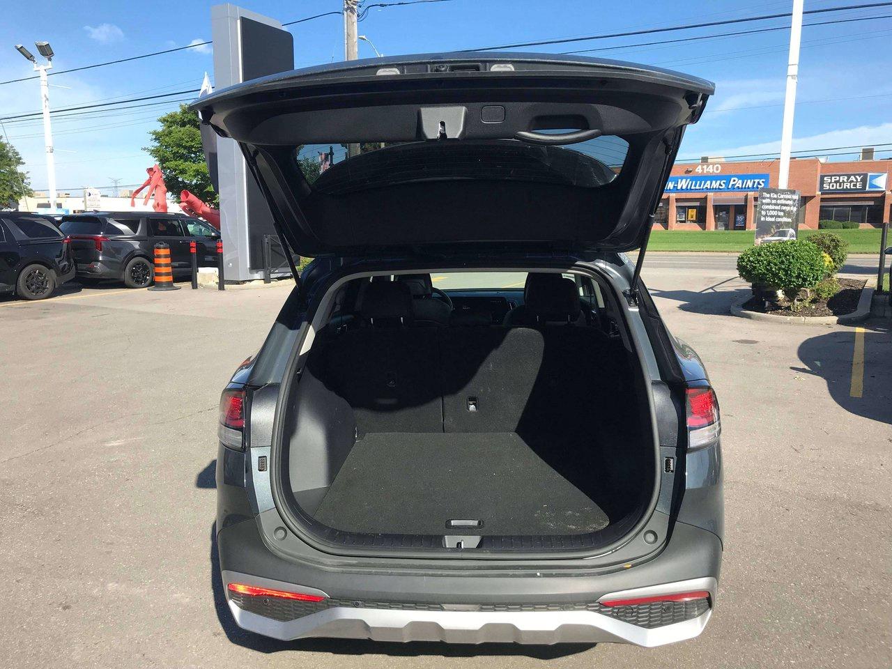 2025 Kia Sportage EX Pkg.   Sunroof   Power Liftgate Photo3