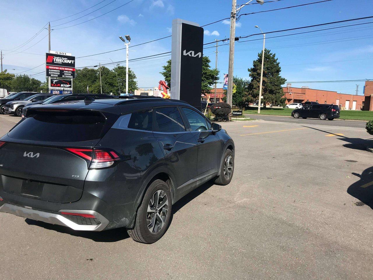 2025 Kia Sportage EX Pkg.   Sunroof   Power Liftgate Photo2