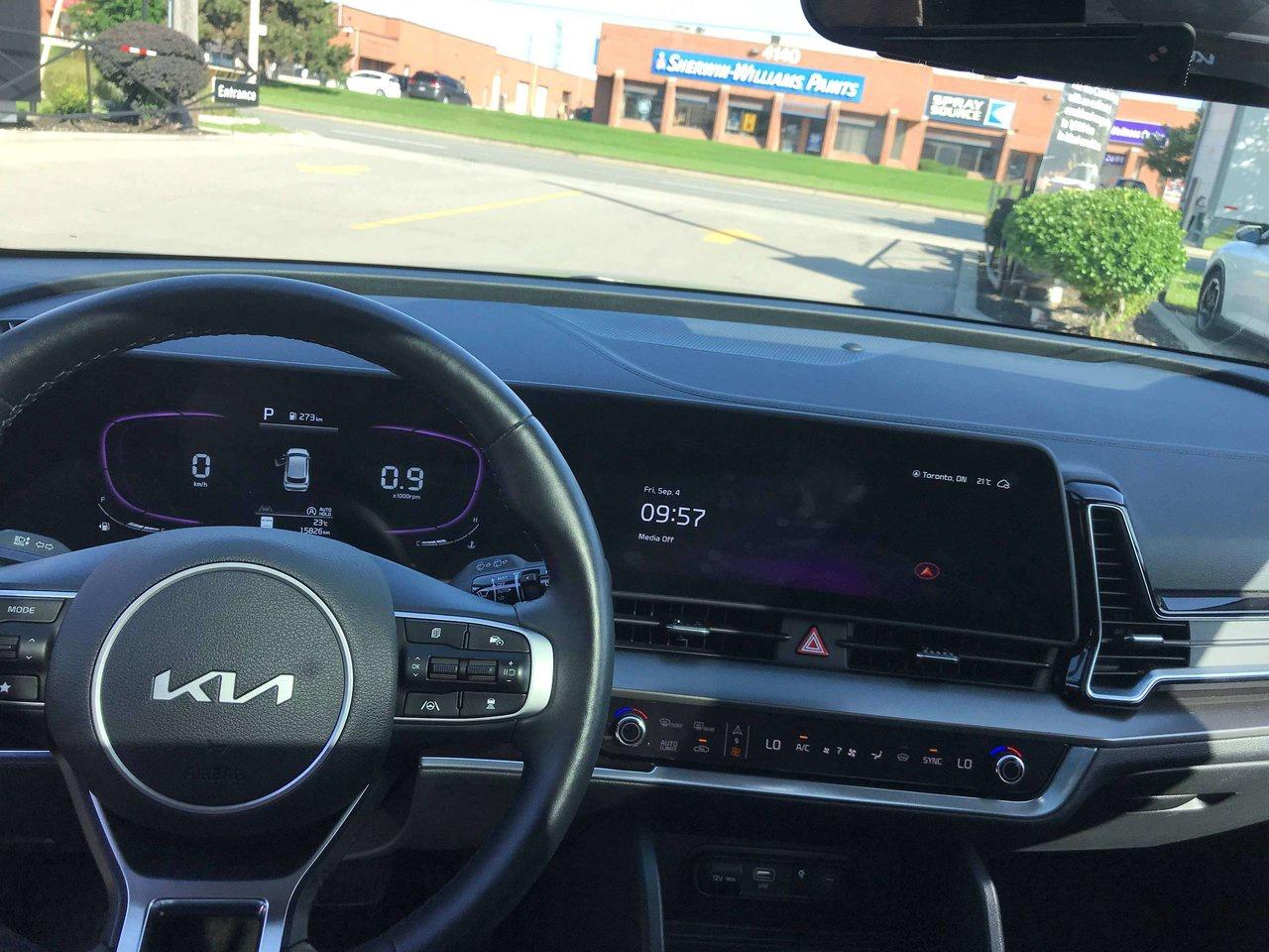 2025 Kia Sportage EX Pkg.   Sunroof   Power Liftgate Photo
