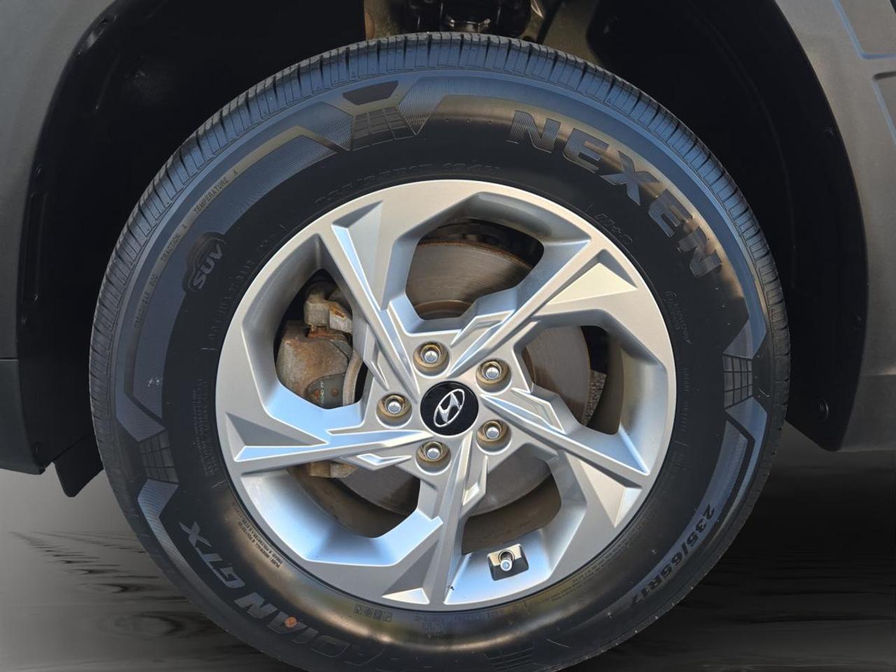 2022 Hyundai Tucson Essential Photo
