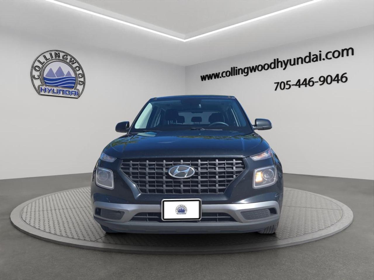 2022 Hyundai Venue Essential Photo5