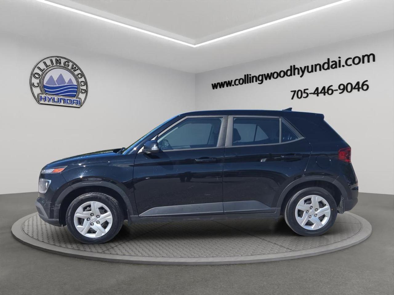 2022 Hyundai Venue Essential Photo