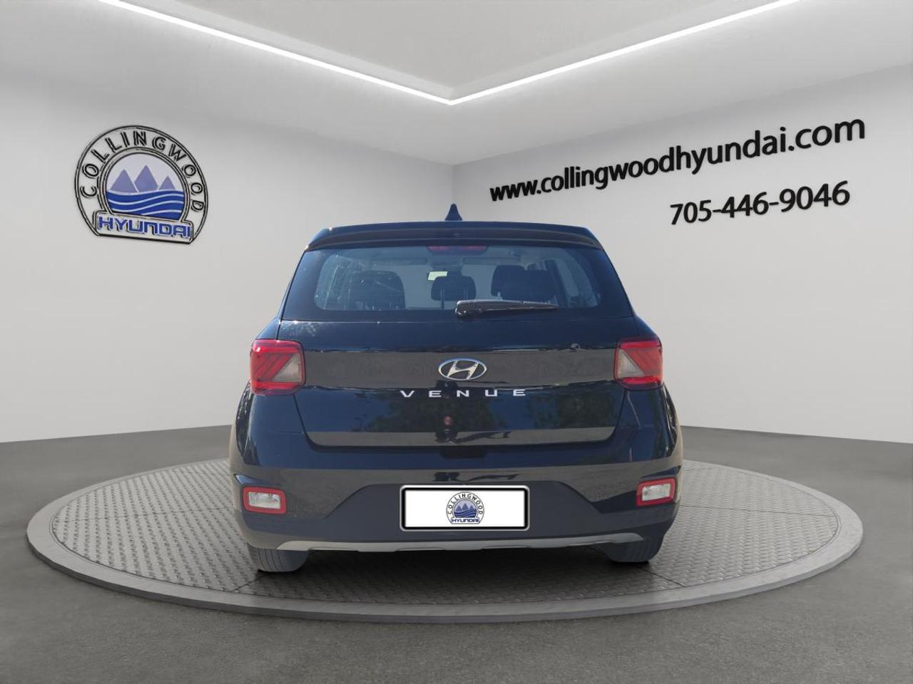 2022 Hyundai Venue Essential Photo