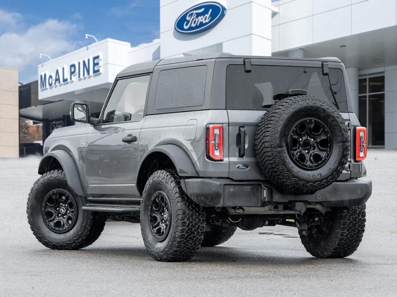 2023 Ford Bronco WildTrak Photo