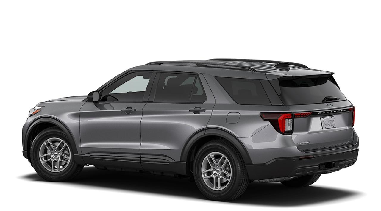 2027 Ford Explorer Active Photo5