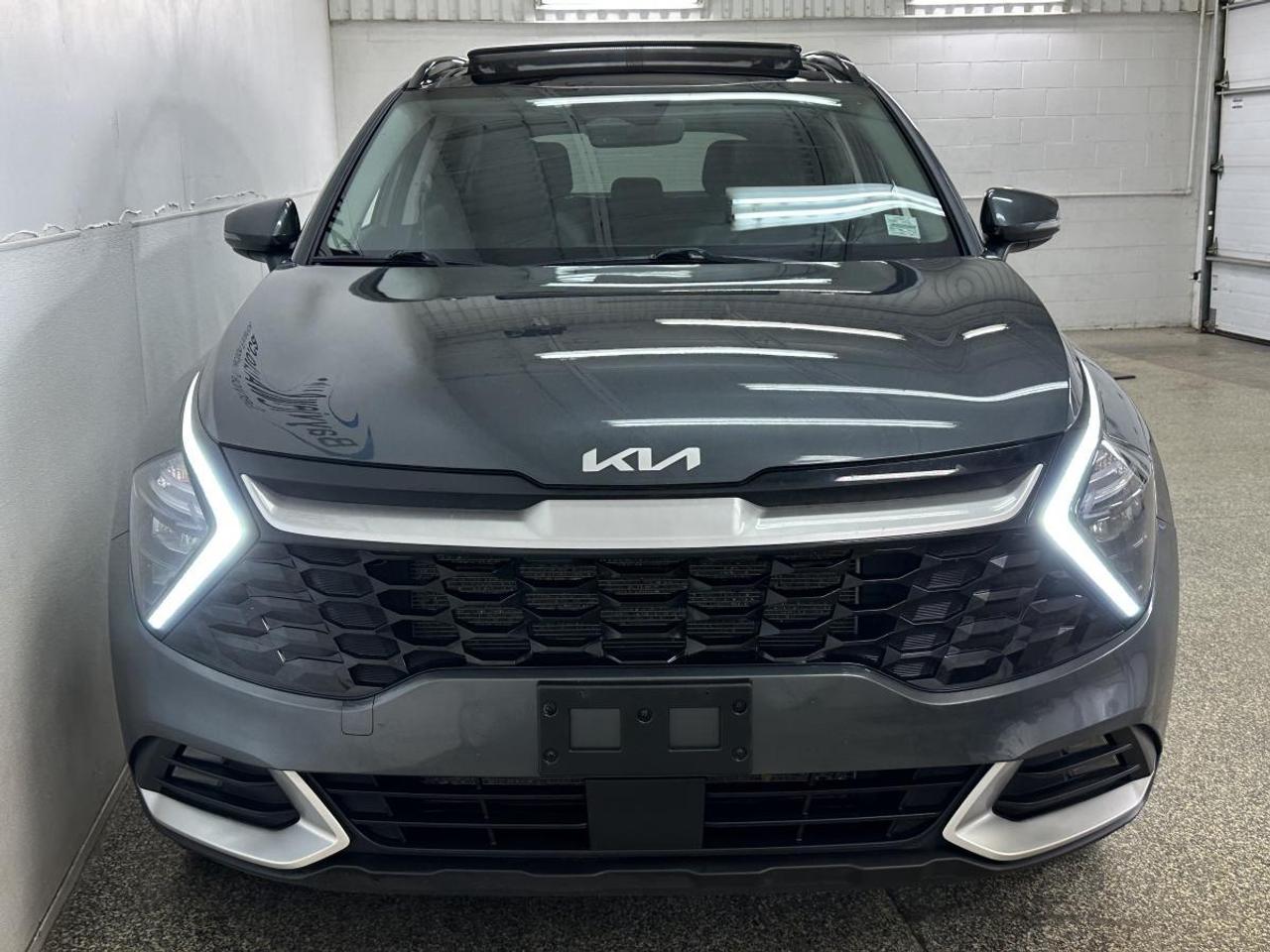 2025 Kia Sportage EX/AWD/LEATHER/PANOROOF/NAVIGATION/1 OWNER! Photo5