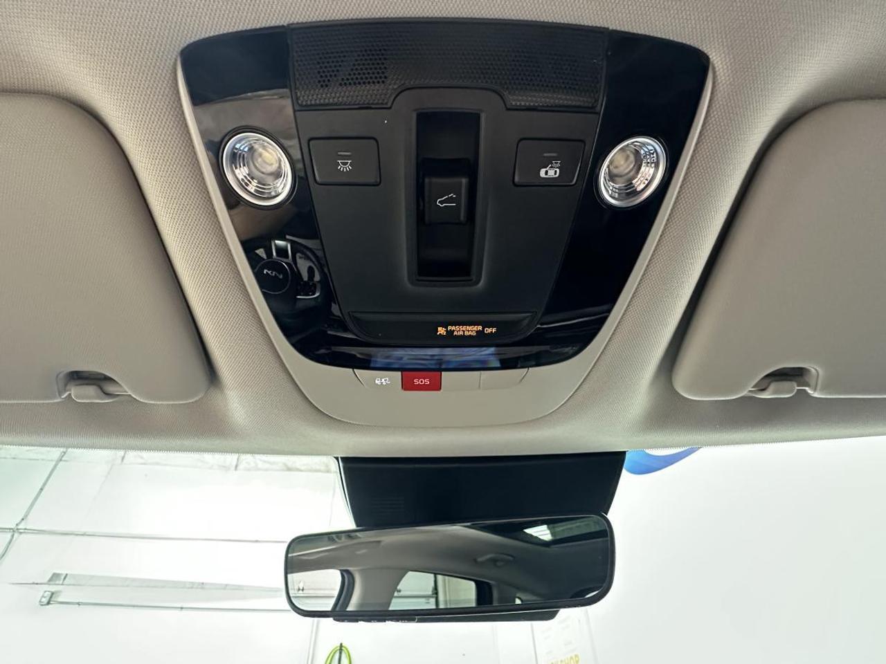 2025 Kia Sportage EX/AWD/LEATHER/PANOROOF/NAVIGATION/1 OWNER! Photo