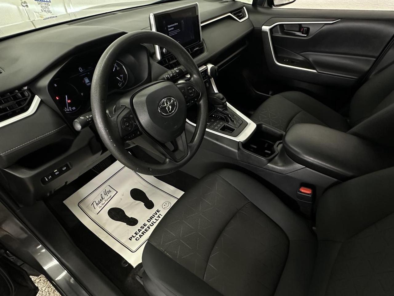2024 Toyota RAV4 LE/AWD/36000KM! Photo