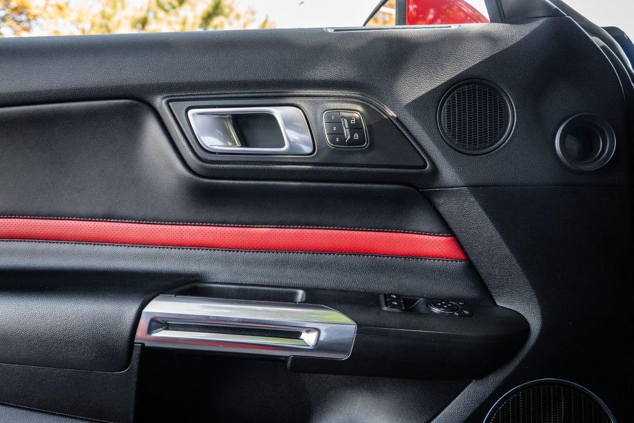 2021 Ford Mustang EcoBoost Premium Photo