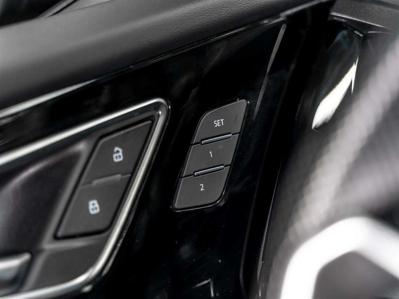 2024 Audi Q4 e-tron S-Line|Dual Electric Motors|21inch RS Wheels Photo