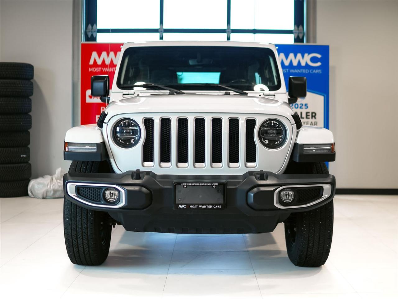 2022 Jeep Wrangler UNLIMITED SAHARA | NO ACCIDENTS | LEATHER | BLIND | NAV | 4X4 Photo