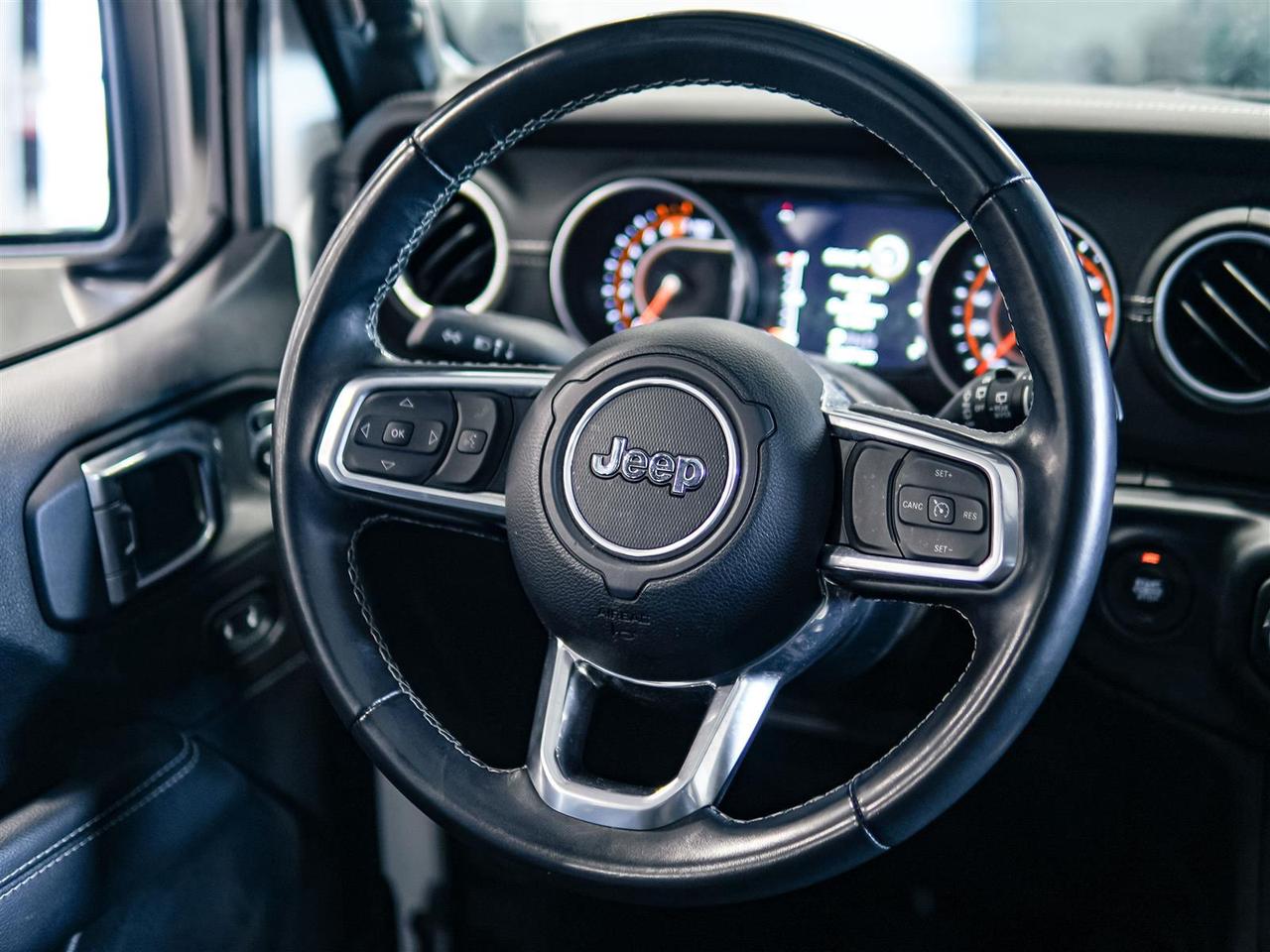 2022 Jeep Wrangler UNLIMITED SAHARA | NO ACCIDENTS | LEATHER | BLIND | NAV | 4X4 Photo