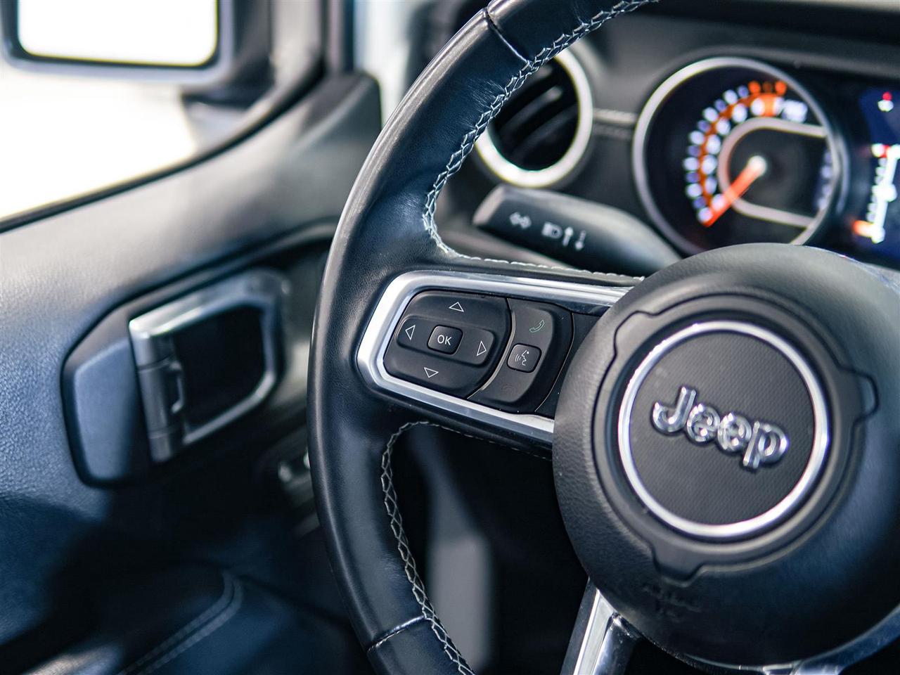 2022 Jeep Wrangler UNLIMITED SAHARA | NO ACCIDENTS | LEATHER | BLIND | NAV | 4X4 Photo