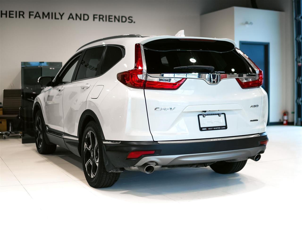 2019 Honda CR-V Touring AWD | One Owner | No Accidents Photo