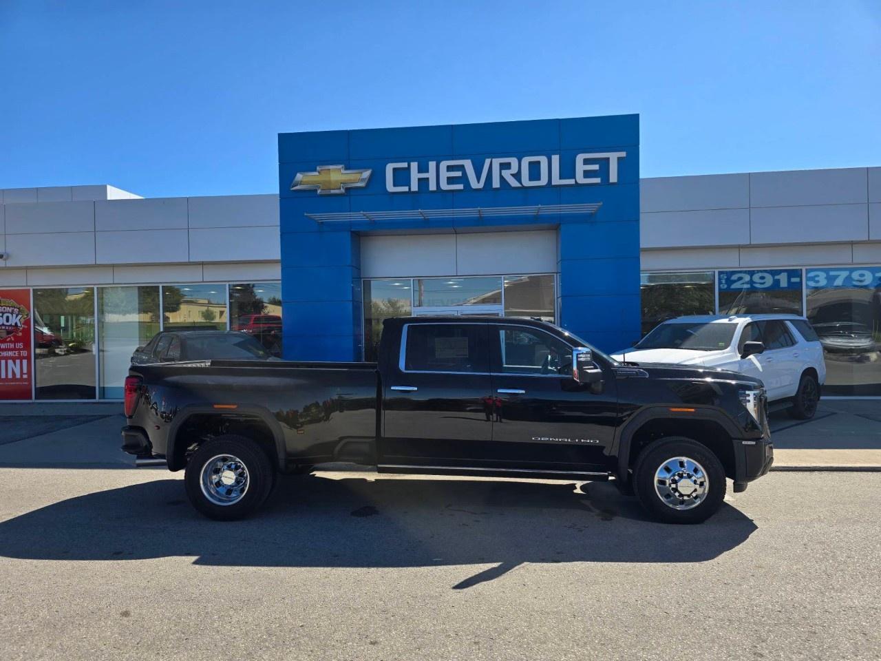 2026 GMC Sierra 3500 HD 4WD Crew Cab Long Box Denali Ultimate Photo1