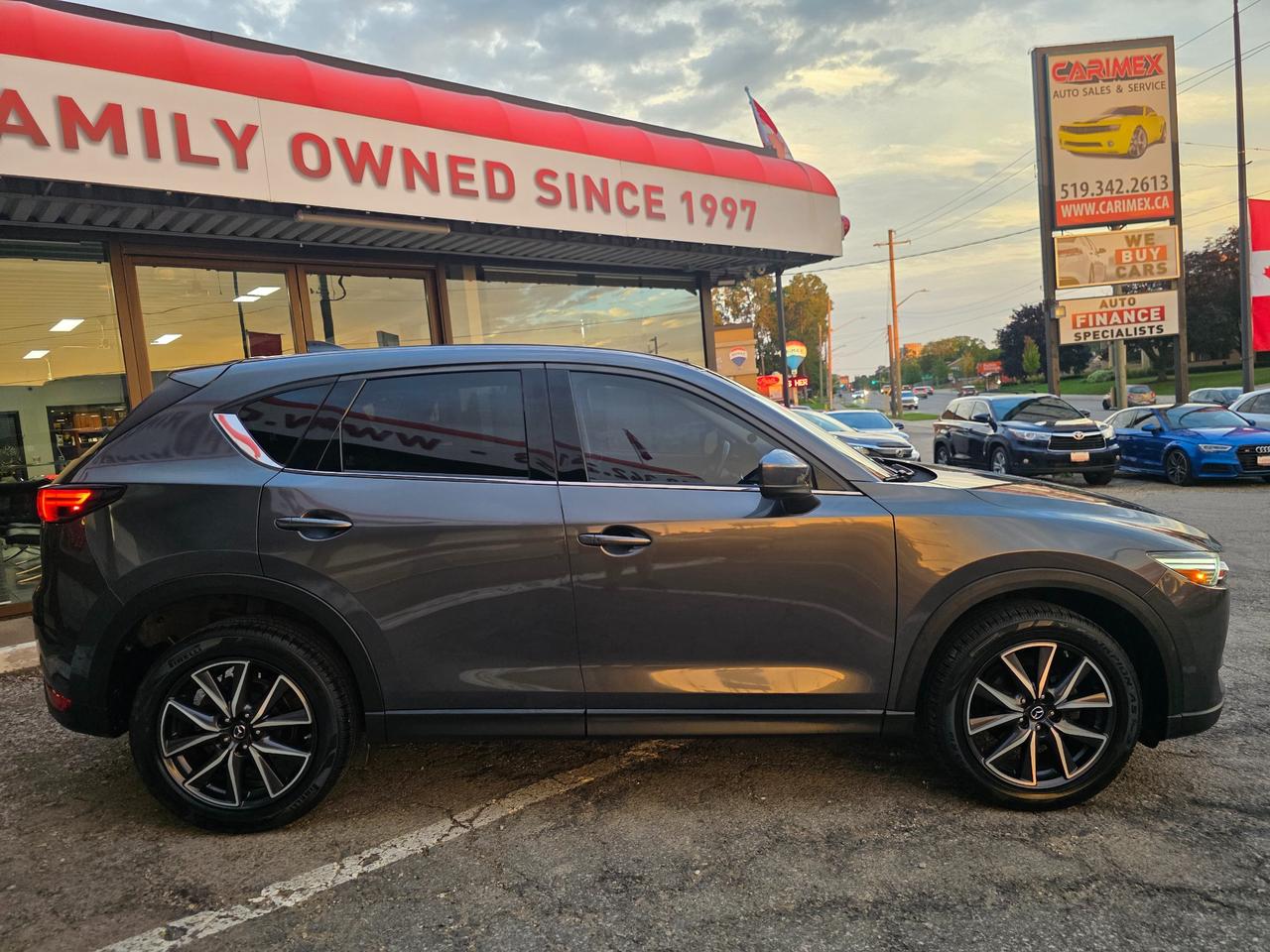 2018 Mazda CX-5 GT AWD | Leather | Sunroof | BOSE | HUD | BSM Photo
